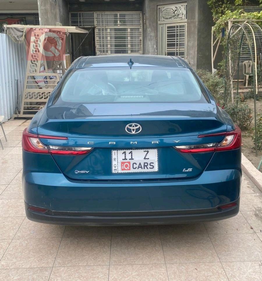 تۆیۆتا کامری